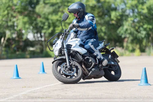 Motorrijbewijspoint Dordrecht motor rijtest